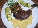 Entenkeulen italienisch "geschmort in Rotwein", an hausgemachten Gnocchi + Gemüsebeilage - Rezept