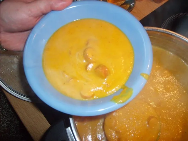 Rezept: Petra's Kürbissuppe Petra's Kürbissuppe - Rezept