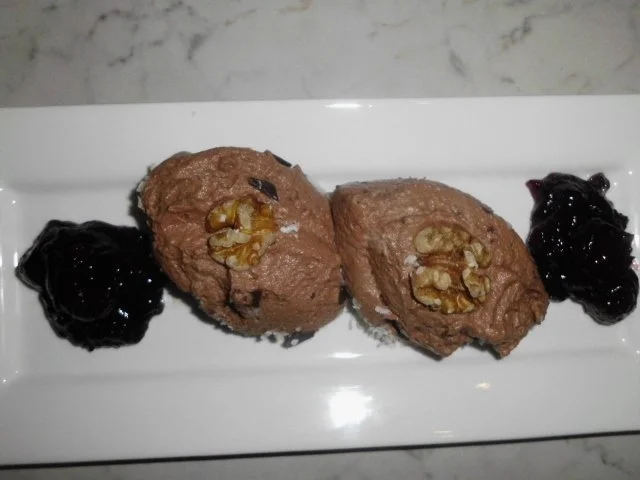 Dessert-Schoko-Walnusscreme mit Schwarzkirsch- Konfitüre - Rezept - Bild Nr. 4