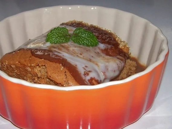 Rezept: Dessert/Kuchen: Warmer Kaffee-Nougat-Kuchen Dessert/Kuchen: Warmer Kaffee-Nougat-Kuchen - Rezept