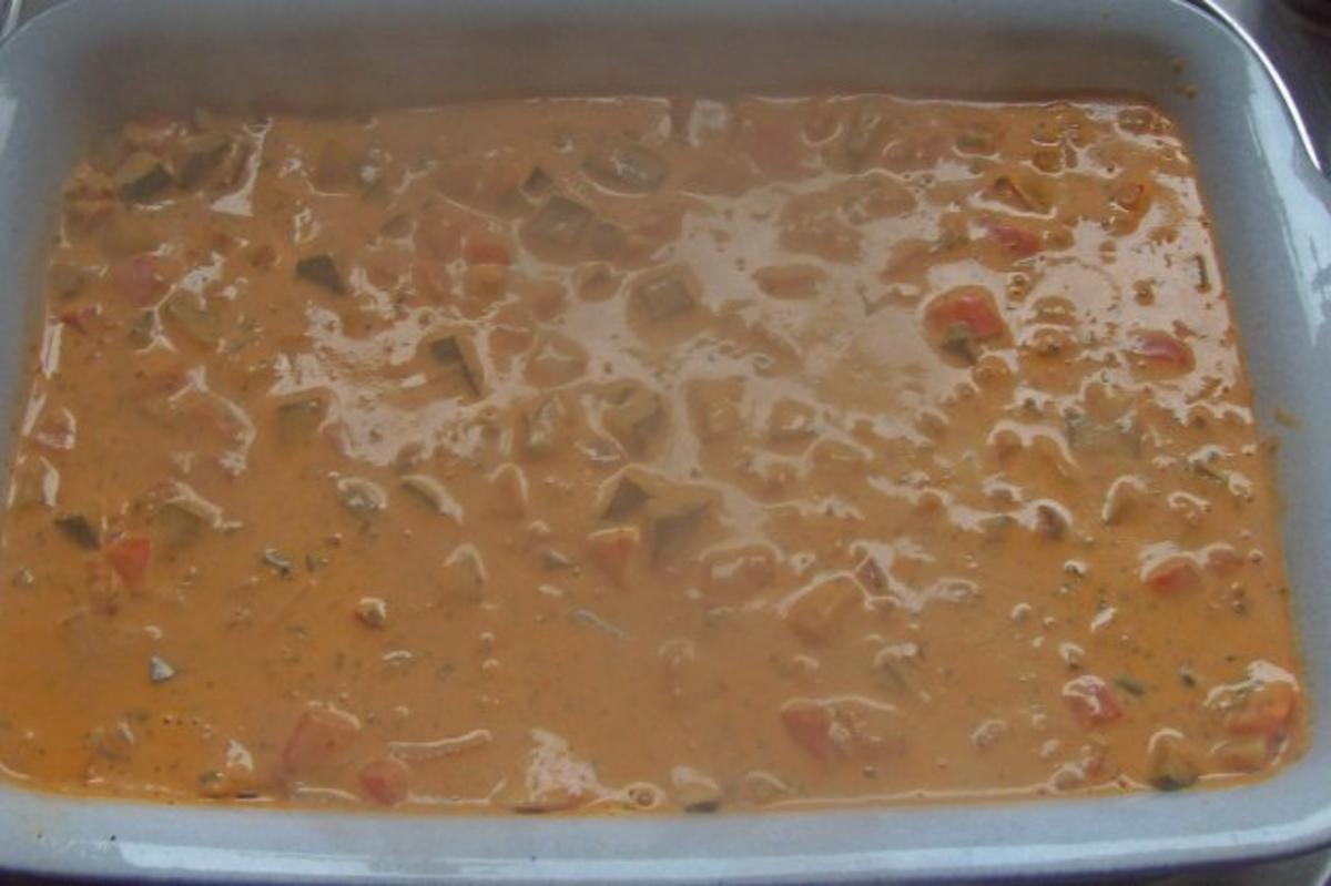 Vier-Käse-Lachs-Lasagne-Rollen in cremiger Gemüsesoße - Rezept - Bild Nr. 11