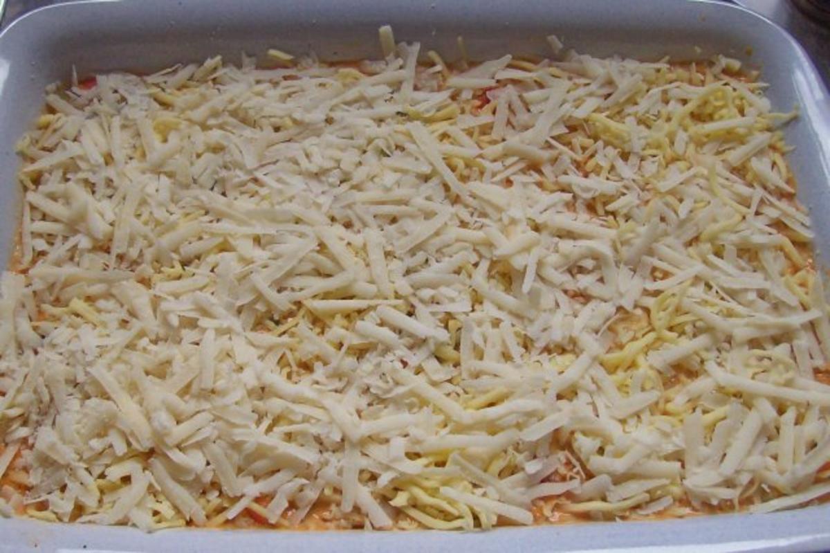 Vier-Käse-Lachs-Lasagne-Rollen in cremiger Gemüsesoße - Rezept - Bild Nr. 12