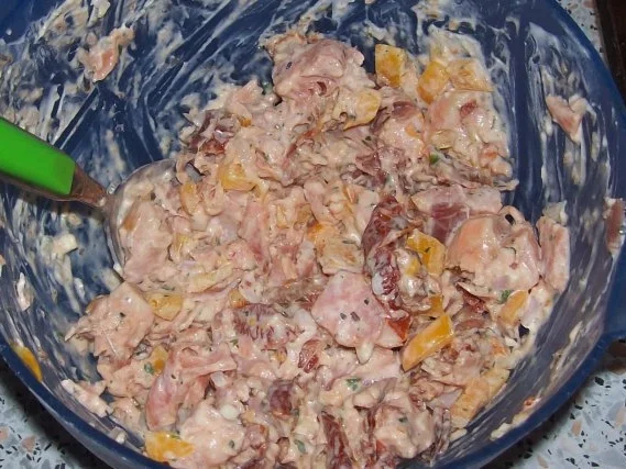 Vorspeise/Abendessen: Blätterteig-Lachs-Törtchen mit Pesto und Tomaten - Rezept - Bild Nr. 4