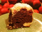 Gugelhupf mit Kirschen - Rezept