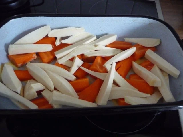 Geflügel : Putenoberschenkel auf Gemüsebett mit Kartoffeln - Rezept - Bild Nr. 7