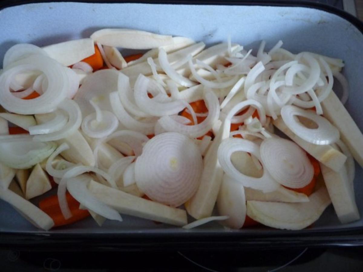 Geflügel : Putenoberschenkel auf Gemüsebett mit Kartoffeln - Rezept - Bild Nr. 9