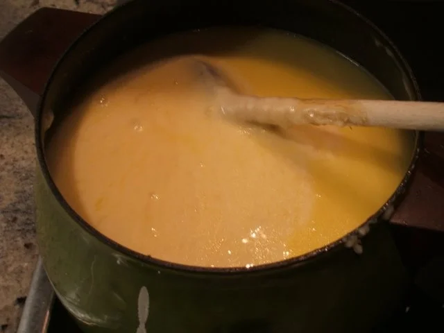 Rezept: Käse: Käse-Fondue Bild Nr. 5 Käse: Käse-Fondue - Rezept - Bild Nr. 5