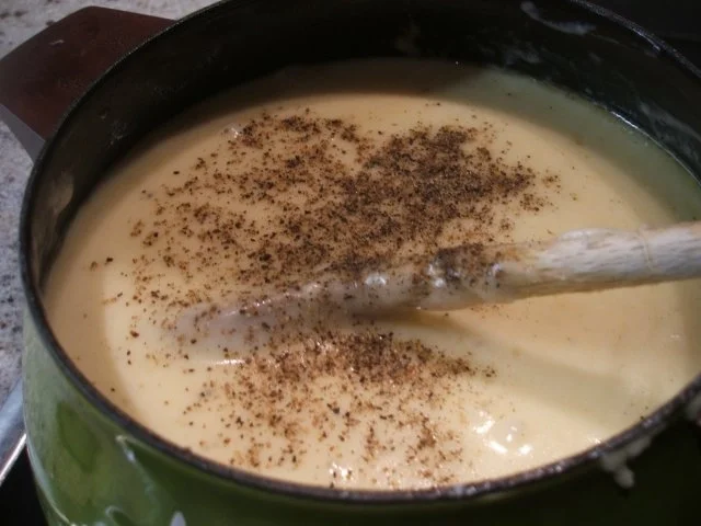 Rezept: Käse: Käse-Fondue Bild Nr. 7 Käse: Käse-Fondue - Rezept - Bild Nr. 7