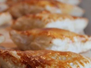 Gefüllte Blätterteigtaschen - Rezept - Bild Nr. 2