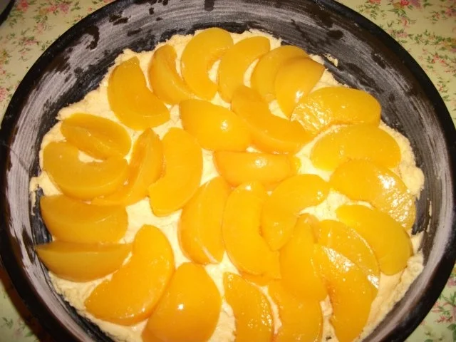 Rezept: Pfirsichkuchen Bild Nr. 3 Pfirsichkuchen - Rezept - Bild Nr. 3