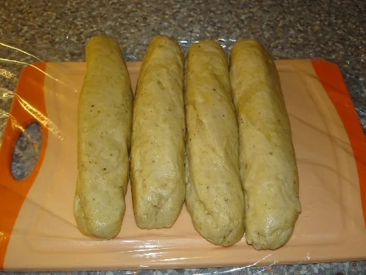 Rezept: Sahnekipferl Bild Nr. 4 Sahnekipferl - Rezept - Bild Nr. 4