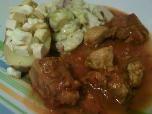 Rezept: Schweinegulasch Bild Nr. 13 Schweinegulasch - Rezept - Bild Nr. 13