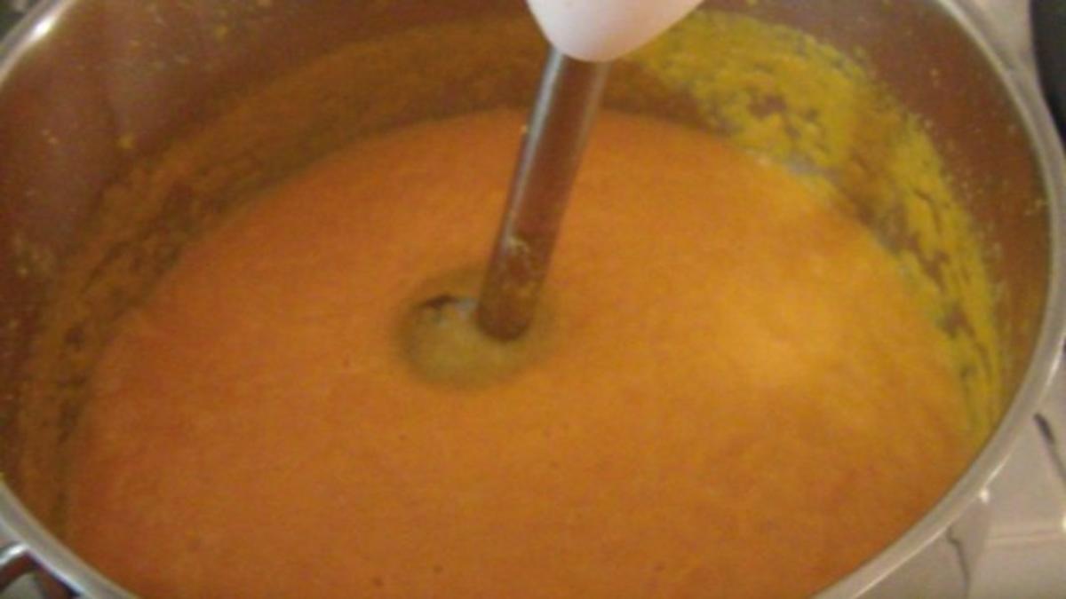 Möhren Geflügelsuppe mit Croutons - Rezept - Bild Nr. 5