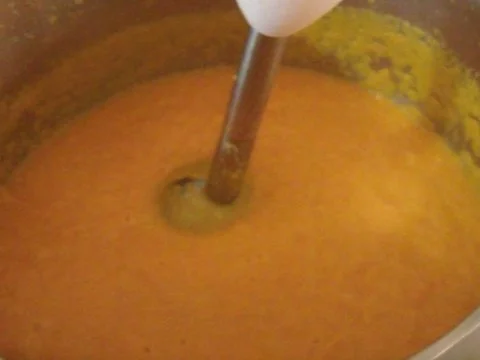 Rezept: Möhren Geflügelsuppe mit Croutons Bild Nr. 5 Möhren Geflügelsuppe mit Croutons - Rezept - Bild Nr. 5