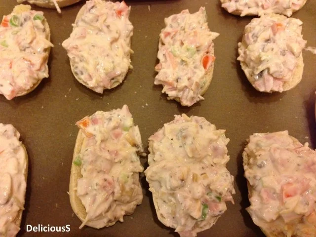 Schwäbische Pizza | Partybrötchen - Rezept - Bild Nr. 2