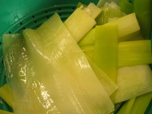 Rezept: Gemüse: Lauchroulladen Bild Nr. 5 Gemüse: Lauchroulladen - Rezept - Bild Nr. 5