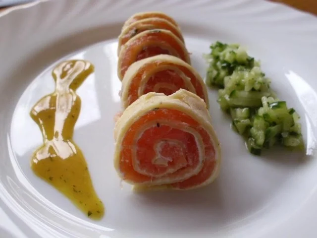 Rezept: Rolle vom Räucherlachs Rolle vom Räucherlachs - Rezept