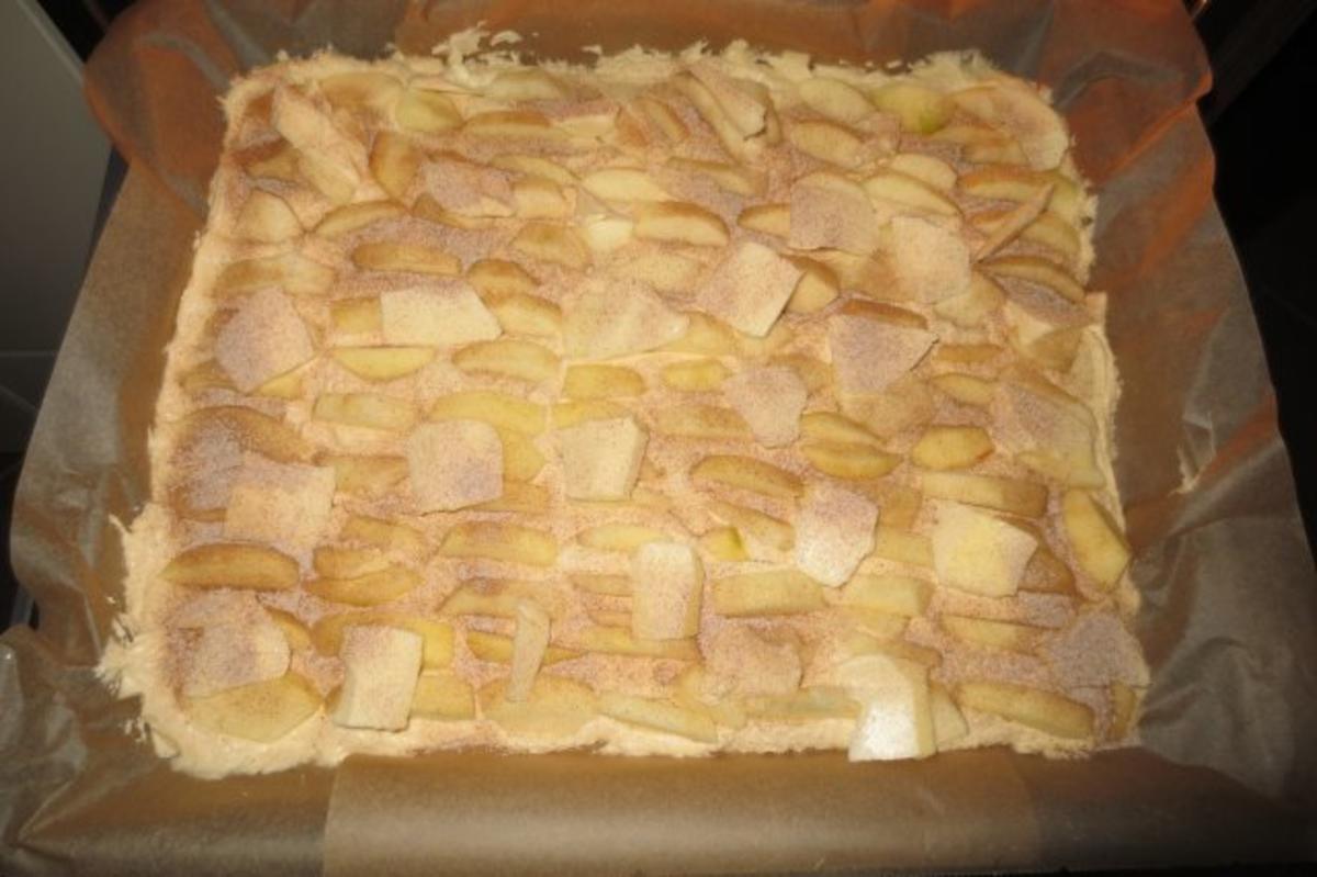Oma's Apfelkuchen vom Blech - Rezept - Bild Nr. 7