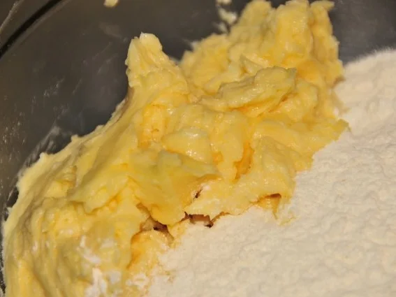 Rezept: Karamellbusserl Bild Nr. 2 Karamellbusserl - Rezept - Bild Nr. 2