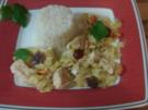 Geschnetzeltes mit Kohl und Weintrauben - Rezept