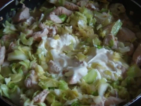 Geschnetzeltes mit Kohl und Weintrauben - Rezept - Bild Nr. 5