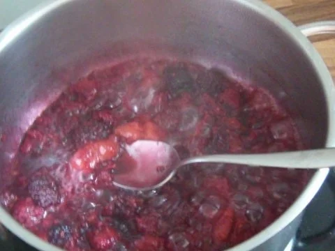 Rezept: Himbeer Dessert Bild Nr. 4 Himbeer Dessert - Rezept - Bild Nr. 4