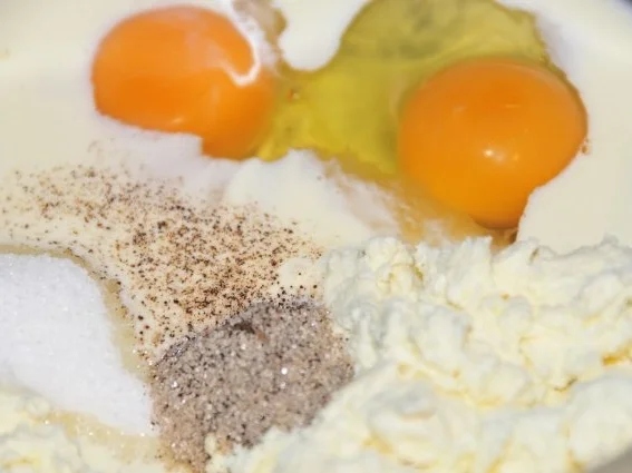 Traubenkuchen mit Butter-Zimt-Streusel - Rezept - Bild Nr. 3