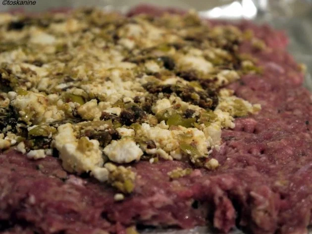 Überbackener Hackfleischstrudel mit Tomatenweizen - Rezept - Bild Nr. 11