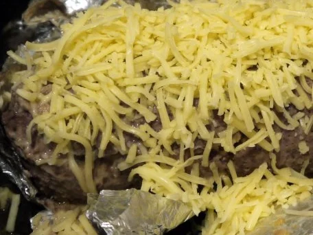 Überbackener Hackfleischstrudel mit Tomatenweizen - Rezept - Bild Nr. 15