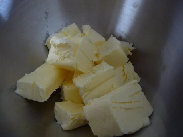 Plätzchen 2012 : Gutzle mit Aperol ( frei nach Schnautze) - Rezept - Bild Nr. 2