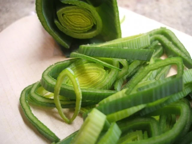 Rezept: Kartoffeln: Lauchtörtchen aus Kartoffelbrei Bild Nr. 3 Kartoffeln: Lauchtörtchen aus Kartoffelbrei - Rezept - Bild Nr. 3