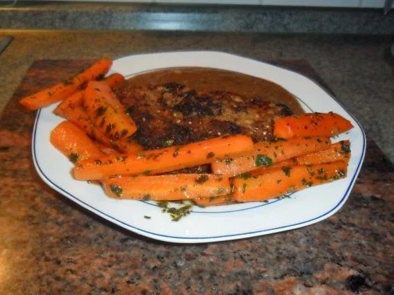 sesam-kalbschnitzel mit möhrchen - Rezept - Bild Nr. 5