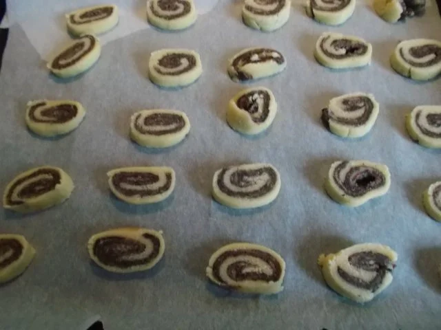 Rezept: Schwarz-weiß-Kekse Bild Nr. 11 Schwarz-weiß-Kekse - Rezept - Bild Nr. 11