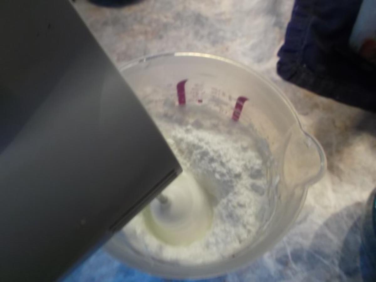 Mandel-Kränzchen - Rezept - Bild Nr. 5