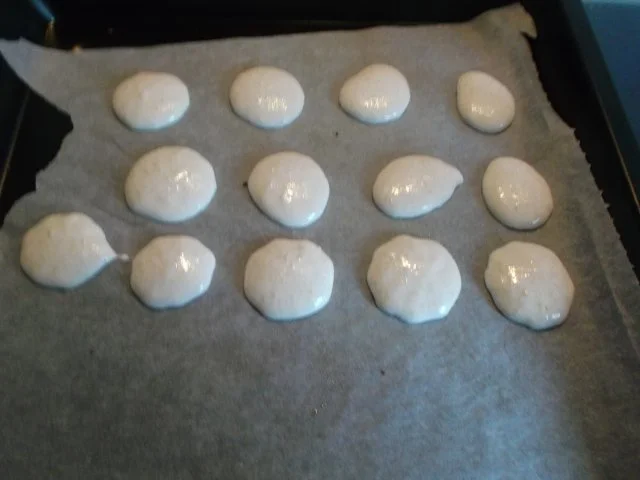 Rezept: Mandel-Kränzchen Bild Nr. 7 Mandel-Kränzchen - Rezept - Bild Nr. 7