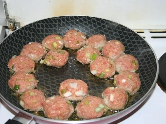 Bouletten / Frikadellen - Rezept - Bild Nr. 2