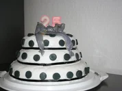 3 stöckige Schokoladen-Hochzeitstorte - Rezept