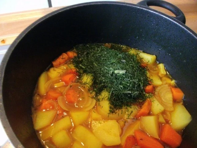 Rezept: Fischtopf mit 3erlei Fisch in einer Dillsauce Bild Nr. 12 Fischtopf mit 3erlei Fisch in einer Dillsauce - Rezept - Bild Nr. 12