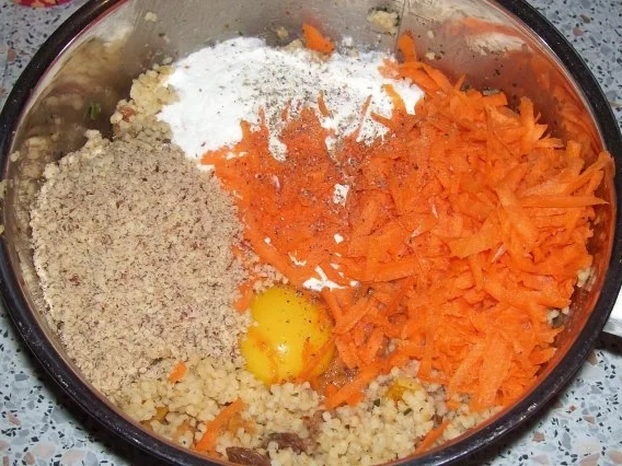 Beilagen: Couscousplätzchen mit Aprikosen und Sultaninen - Rezept - Bild Nr. 5