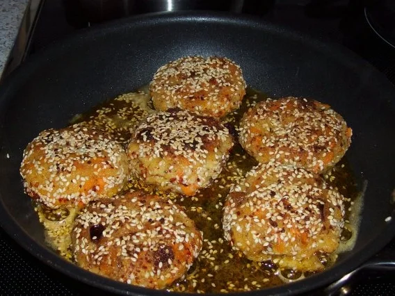 Beilagen: Couscousplätzchen mit Aprikosen und Sultaninen - Rezept - Bild Nr. 9