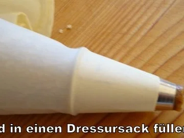 Rezept: Berner Nusstäschchen Bild Nr. 6 Berner Nusstäschchen - Rezept - Bild Nr. 6