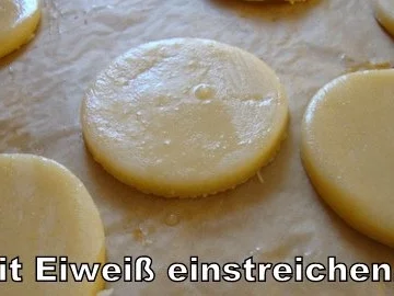 Rezept: Berner Nusstäschchen Bild Nr. 8 Berner Nusstäschchen - Rezept - Bild Nr. 8