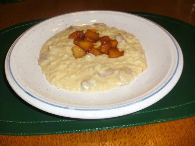 Rezept: Reisbrei mit Zimtäpfel Reisbrei mit Zimtäpfel - Rezept