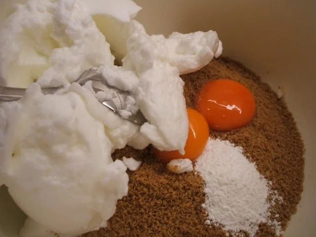 Rezept: Backen: Weihnachtstorte - für die 20iger Tortenform Bild Nr. 3 Backen: Weihnachtstorte - für die 20iger Tortenform - Rezept - Bild Nr. 3