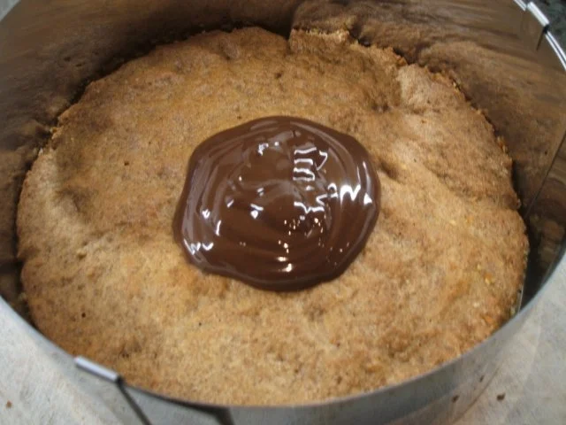 Rezept: Backen: Weihnachtstorte - für die 20iger Tortenform Bild Nr. 4 Backen: Weihnachtstorte - für die 20iger Tortenform - Rezept - Bild Nr. 4