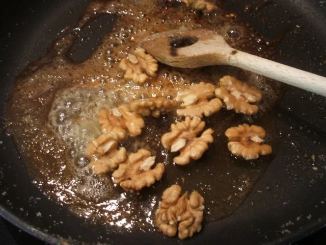 Rezept: Backen: Weihnachtstorte - für die 20iger Tortenform Bild Nr. 10 Backen: Weihnachtstorte - für die 20iger Tortenform - Rezept - Bild Nr. 10