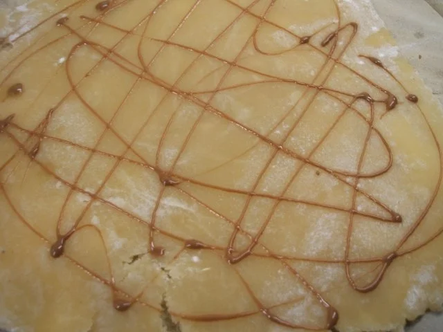 Rezept: Backen: Weihnachtstorte - für die 20iger Tortenform Bild Nr. 21 Backen: Weihnachtstorte - für die 20iger Tortenform - Rezept - Bild Nr. 21