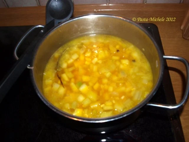 Fenchelcremesuppe mit gebratenen Garnelenschwänzen - Rezept - Bild Nr. 3