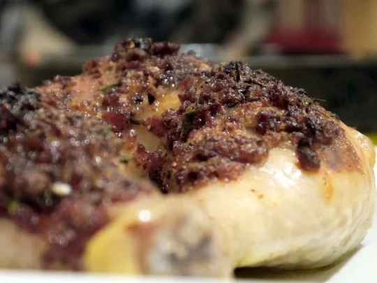 Rezept: Cranberry-Hähnchen auf Gemüsebett Cranberry-Hähnchen auf Gemüsebett - Rezept