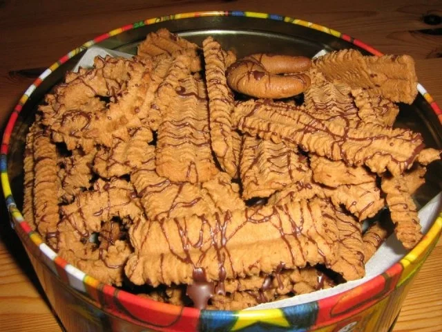 Rezept: Spritzgebäck dunkel oder hell Spritzgebäck dunkel oder hell - Rezept